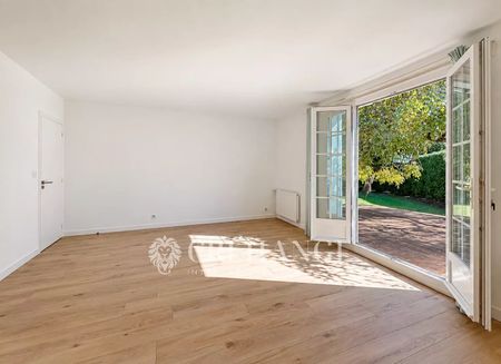Tout savoir sur cette maison dans le quartier Sud, à Saint-Nom-la-Bretèche - Photo 2