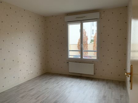 Location Appartement 2 pièces 50m² LIMOGES 87000 - Photo 2