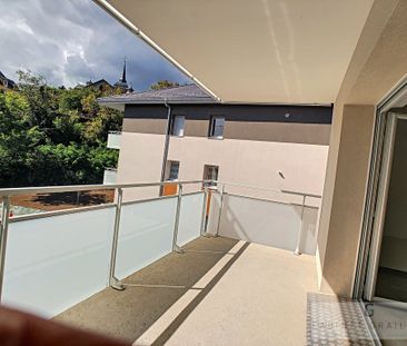 Location Appartement 3 pièces 72m² LA MOTTE SERVOLEX 73290 - Photo 5