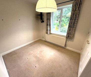 3 bedroom detached house to rent - Photo 2