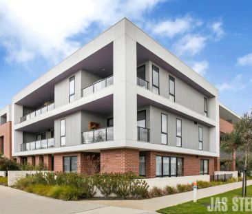 207/26 Beaurepaire Parade, Footscray VIC 3011 - Photo 2