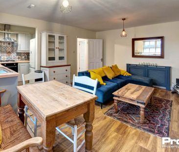 Earlham Road, Norwich, NR2 3 - Photo 1