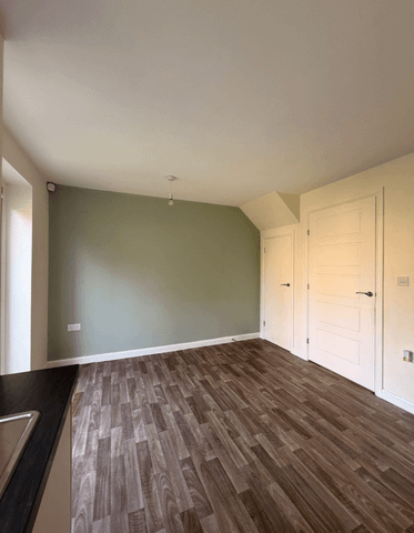 3 bedroom flat to rent - Photo 2