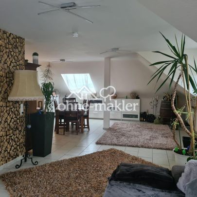 5 Zimmer Traumwohnung mit viel Platz und tollem Ausblick! - Photo 1