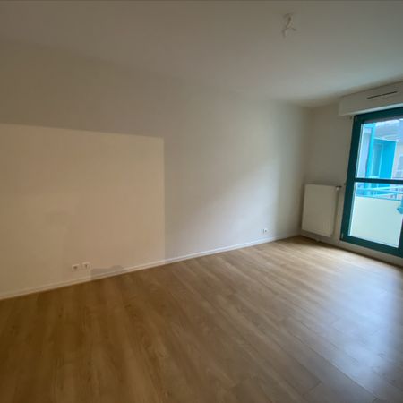 Location Appartement 2 pièces 48m² - Photo 4