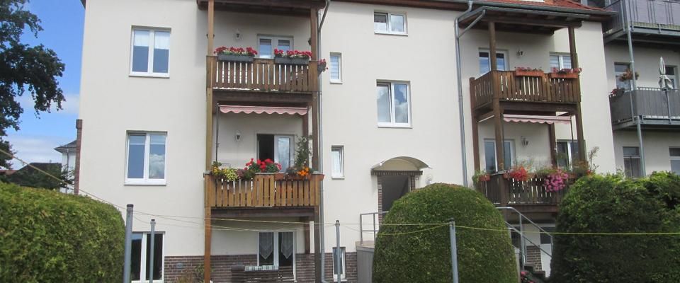 2-Raum-Wohnung in Bad Lausick nahe Bahnhof mit Balkon zu vermiete - Photo 1
