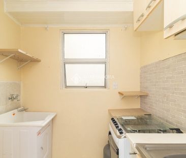 Apartamento com 2 quartos e 42m² para alugar em Vila Nova, Porto Al... - Photo 4