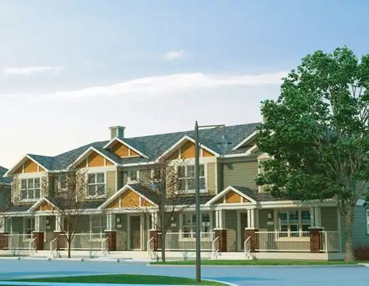 Cranston Townhome — 3 Bedrooms Townhouse - Photo 1