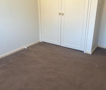 Glen Waverley - Photo 6