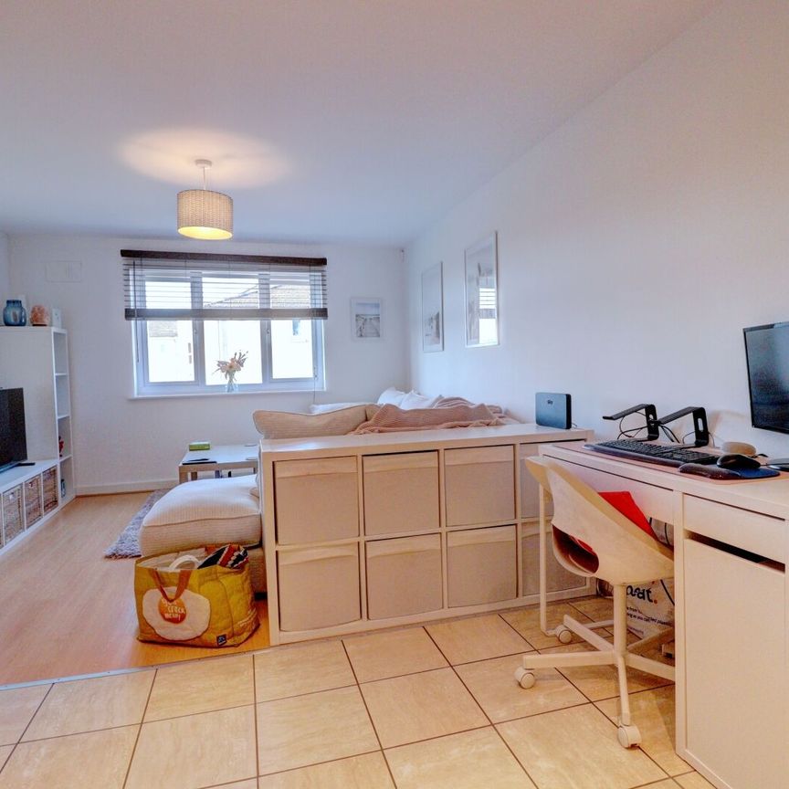 1 bedroom flat to rent, - Photo 1