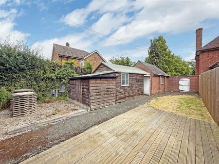 3 bedroom detached house to rent - Photo 3