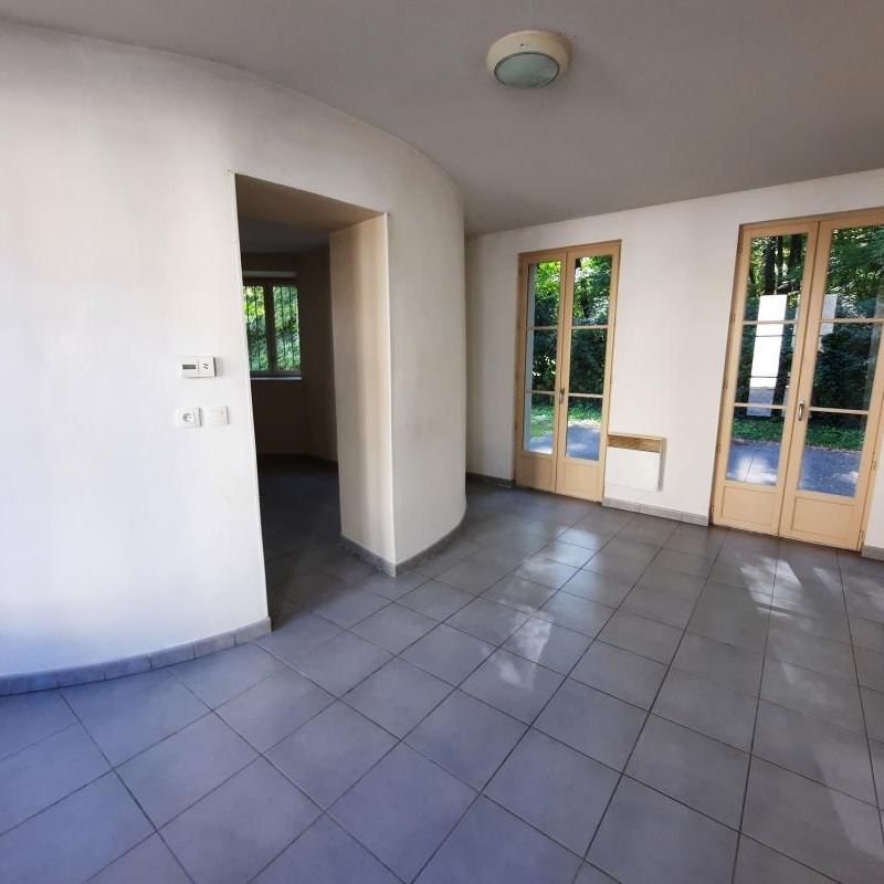 FONTAINE - LA POYA - T2 - MOINS DE 30 ANS - Photo 1