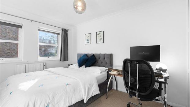 Riggindale Road, SW16 - Photo 1