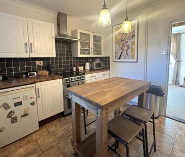 2 bedroom terraced house to rent - Photo 5