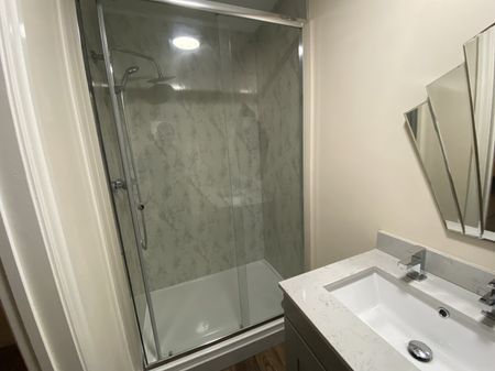 1 bedroom house share to rent - Photo 2