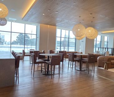 For Lease - 8960 Jane Street Unit# 1222, Vaughan, Ontario - Photo 2