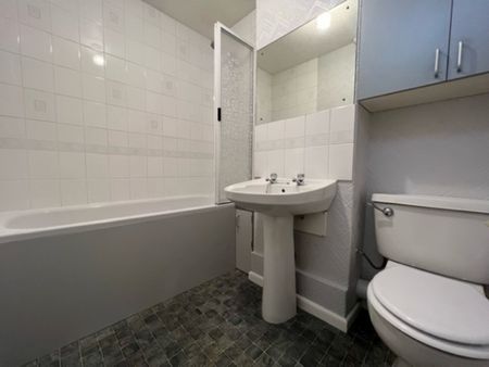 Pauls Court, Hoddesdon - Photo 5