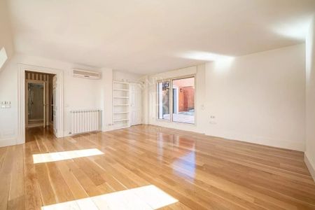 Madrid, Community of Madrid 28023 - Foto 3