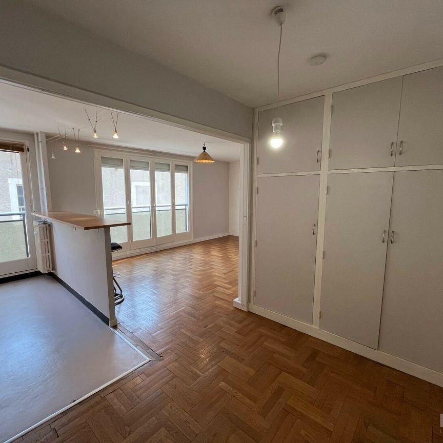 Location Appartement 2 pièces 48m² CAHORS 46000 - Photo 1