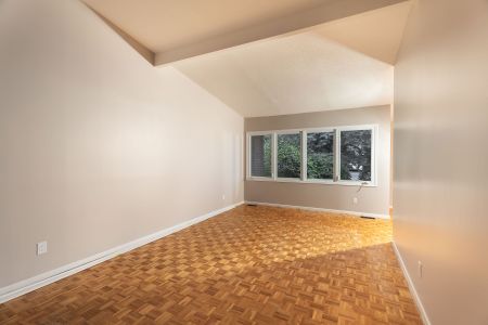 For Lease - 109 Woodfield Drive, Tanglewood - Grenfell Glen - Pineglen, Ontario - Photo 3