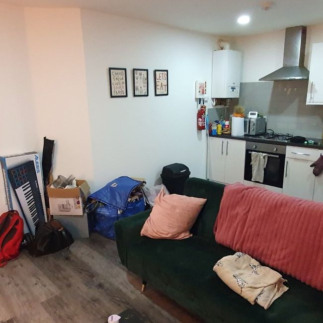 Flat 2, 3 Richards Street, Cathays, Cardiff, CF24 4DA - Photo 1