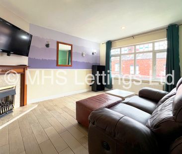 2 Bedroom Apartment for rent in The Village Street - Photo 2