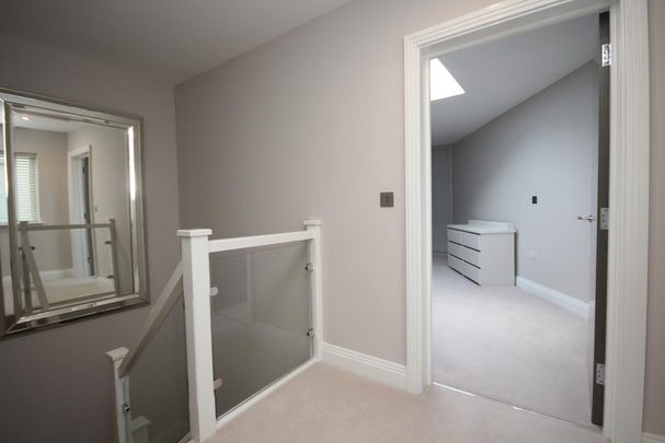 3 bedroom penthouse to rent - Photo 1