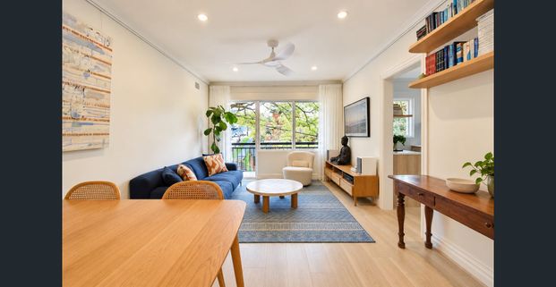 A Bespoke Coastal Retreat awaits - Peaceful, Private & Perfectly Positioned - Photo 1