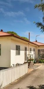 For Lease – Modern 2 Bed | 1 Bath | 1 Car Unit in Toowoomba City - Photo 4