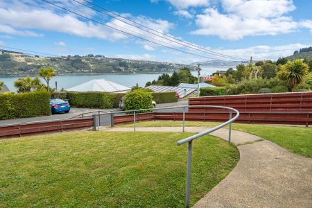 Stunning Harbour Views & Recently Renovated - Photo 5