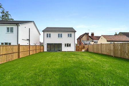 Faulkbourne Road, Witham, Essex, CM8 1LR - Photo 4