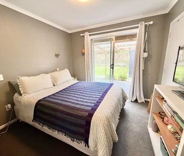 17 Hamstead Street, Wainuiomata - Photo 5