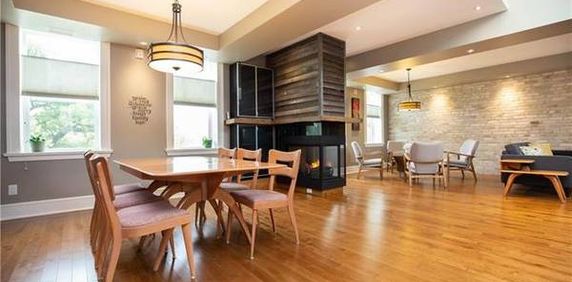 2bd, 2bth High-End Penthouse Available NOW - Photo 2