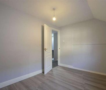 Witcombe Place, Cheltenham, Gloucestershire, GL52 - Photo 4