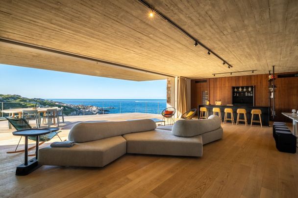 Rental Villa Lumio 6 Rooms 300 m² - Photo 1