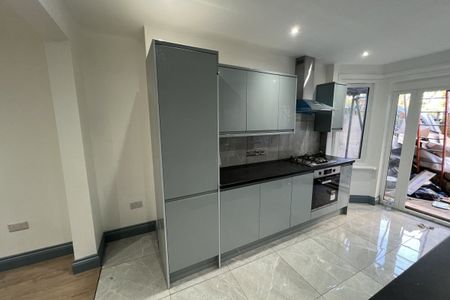 St. Georges Road - Photo 4