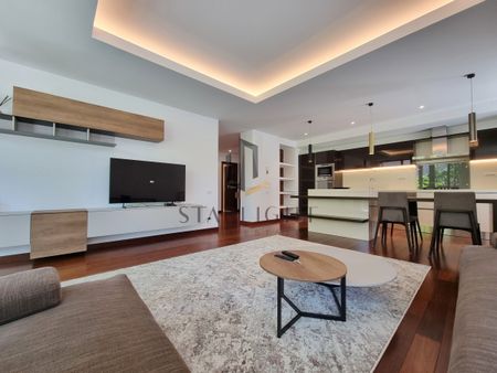 Primaverii | Exclusive Ground Floor Apartment with Private Garden - Photo 3