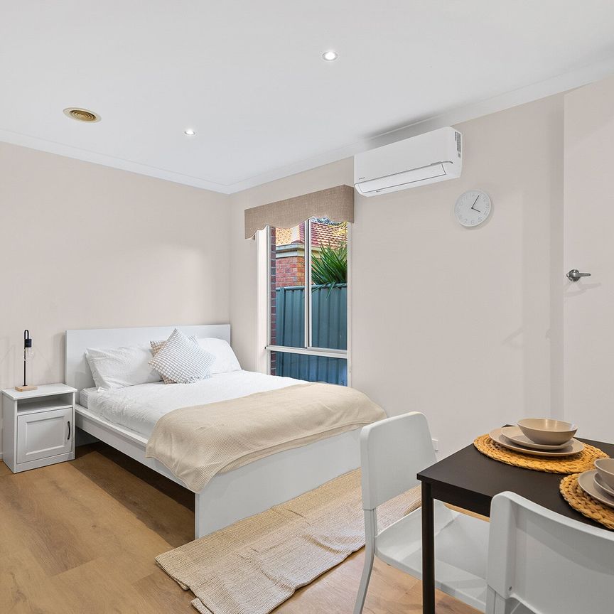 Wyndham Vale - Photo 1