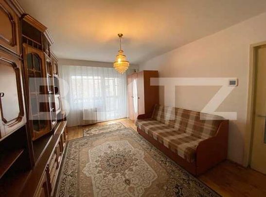 Apartament cu 2 camere, decomandat , 55 mp , zona strazii Scortarilor - Photo 1