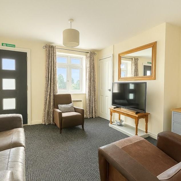 House share to rent - Photo 1