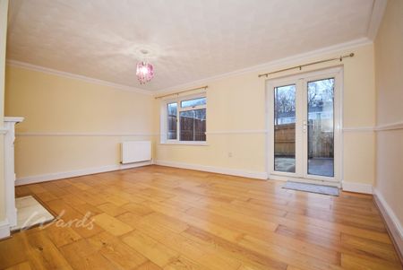 3 bedroom terraced house to rent - Photo 2