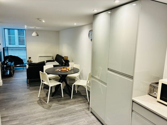 2 Bed Flat, Baldwin St, BS1 - Photo 1