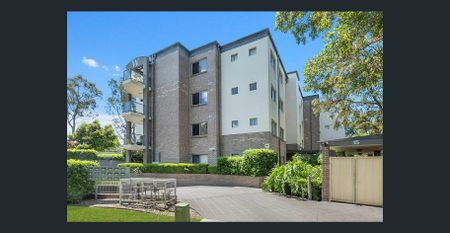 CHIC APARTMENT | | WALK TO TOWN CENTRE & METRO! - Photo 3