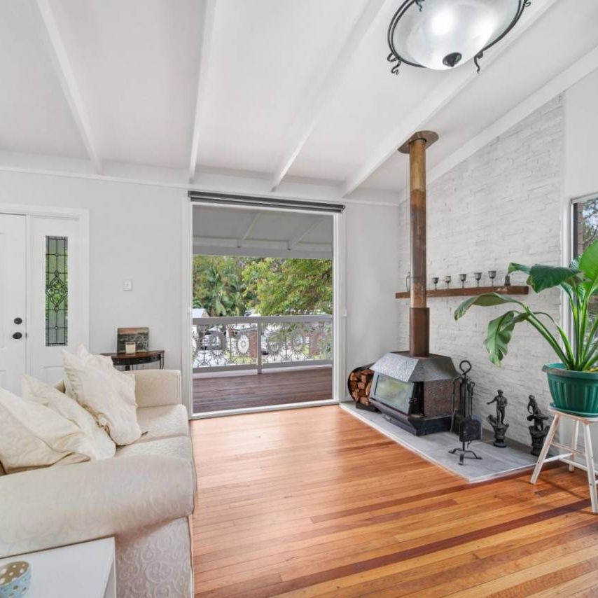 Dual Living- High-Set Home with Multiple Living Areas - Photo 1