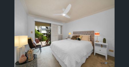 All About New Farm - Photo 4