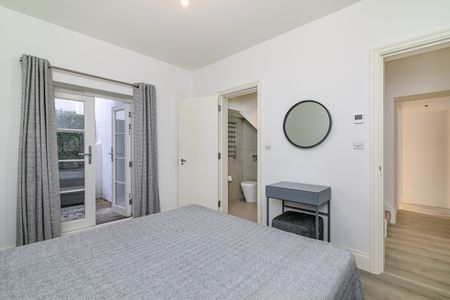 2 Bed Flat, Charlwood Street, SW1V - Photo 3