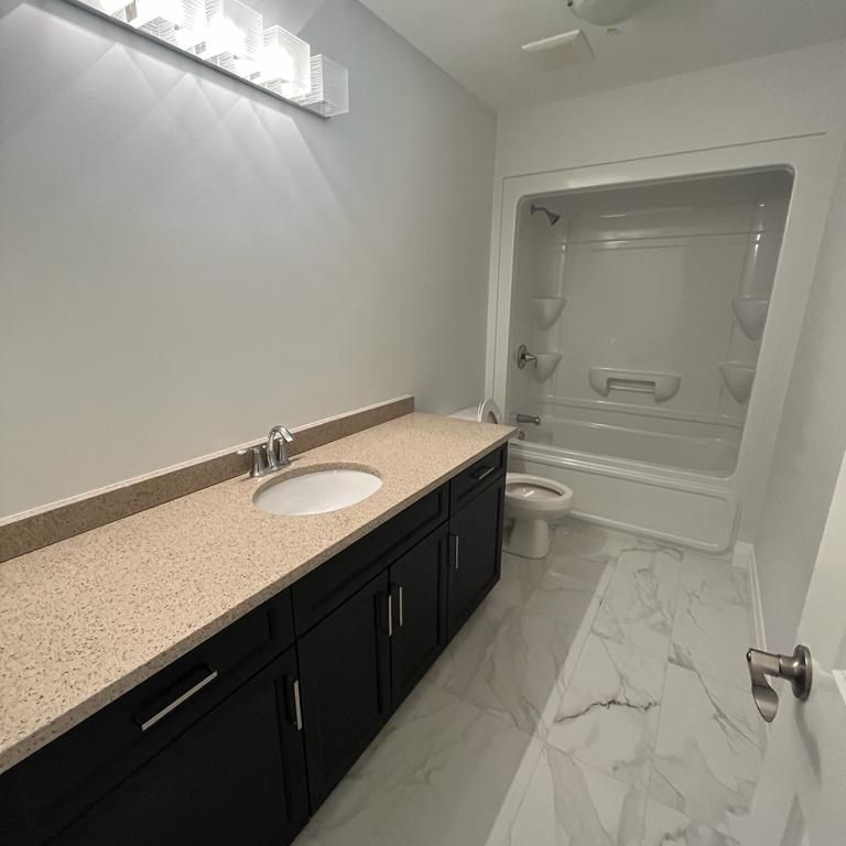 For Lease - 96 Belleview Drive, Kingsville, Ontario - Photo 1