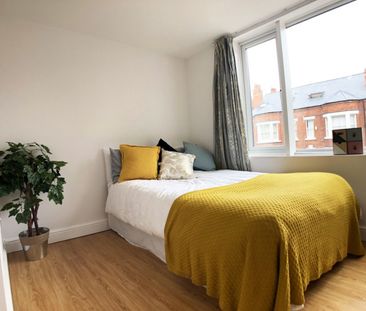 5 bed Apartment for Rent - Photo 6