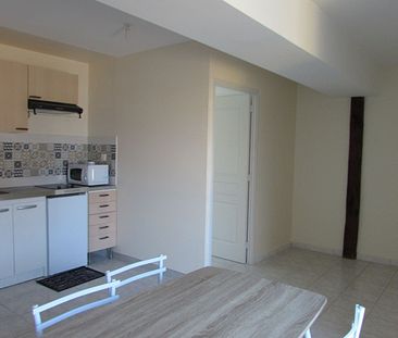 Appartement 2 pièces de 36 m² à Loudun (86200) - Photo 2