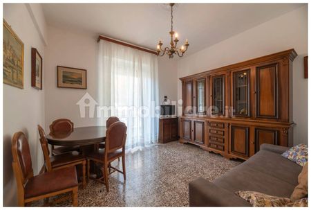 Trilocale via F. M. Accinelli, Centro, Varazze - Foto 2